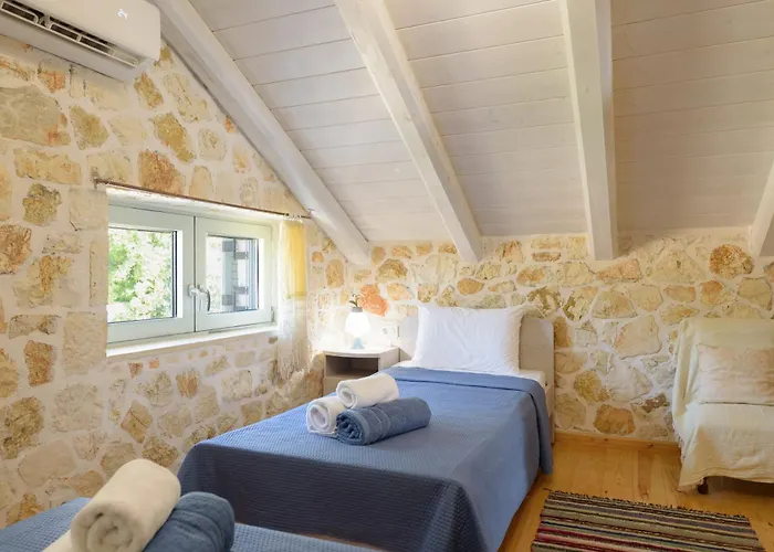 Villa Meganisi Armonia - Private Pool Oasis